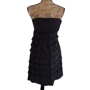 GAP Dress Size 0 Black Strapless Ruffle Fit Flare Lined Zip Silk Blend Cute Sexy